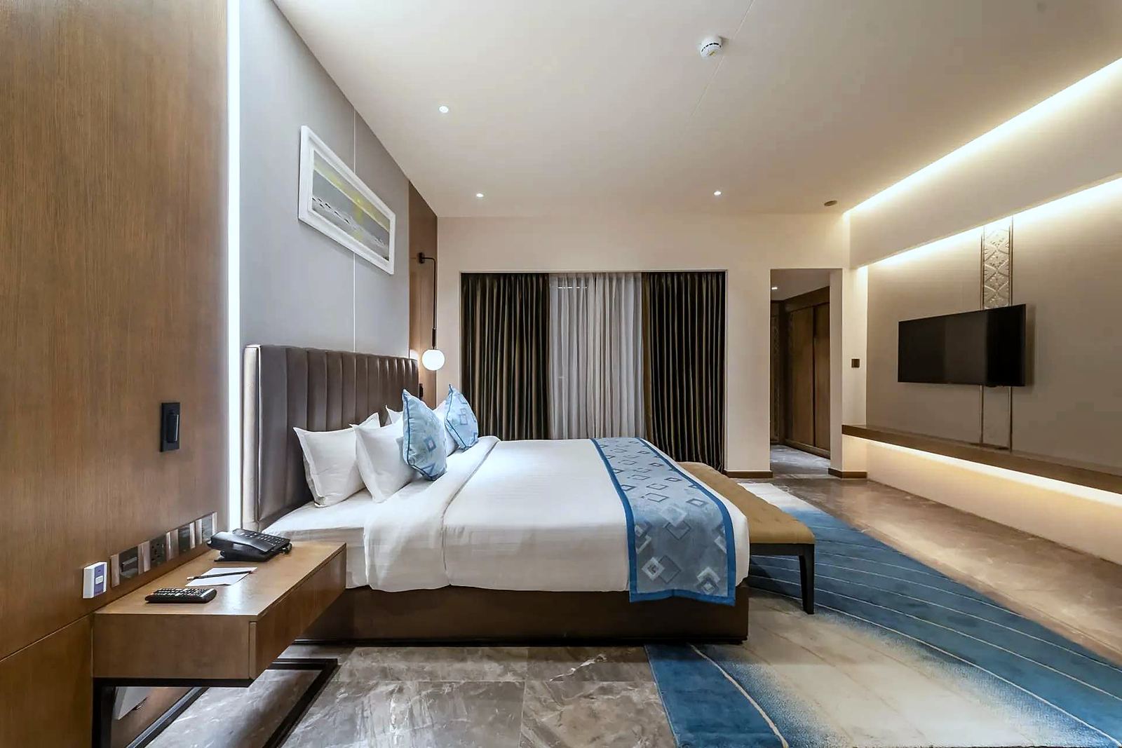 Hotel by Maola Enterprise, Dhaka