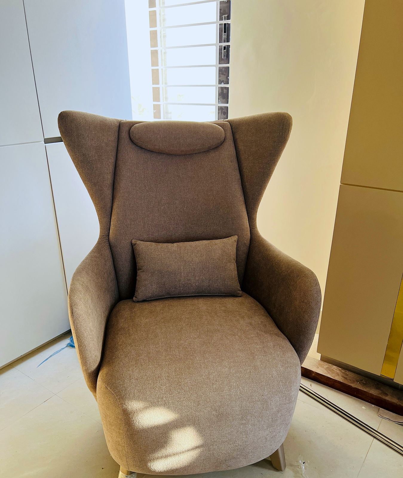 Reading Chairs & Tables by Maola Enterprise, Dhaka